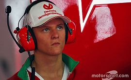 Ferrari рады предоставить сыну Шумахера испытать болид в Бахрейне