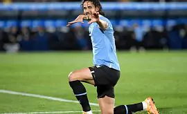 Кавани  завершил карьеру в сборной Уругвая