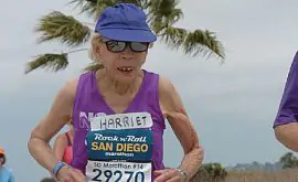92-летняя американка установила рекорд, пробежав марафонскую дистанцию