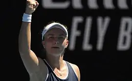 Крейчікова у важкій боротьбі переграла Остапенко і вийшла до 1/8 фіналу Australian Open