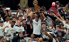 «Мілуокі Бакс» стануть першими чемпіонами НБА за п'ять років, які відвідають Білий дім