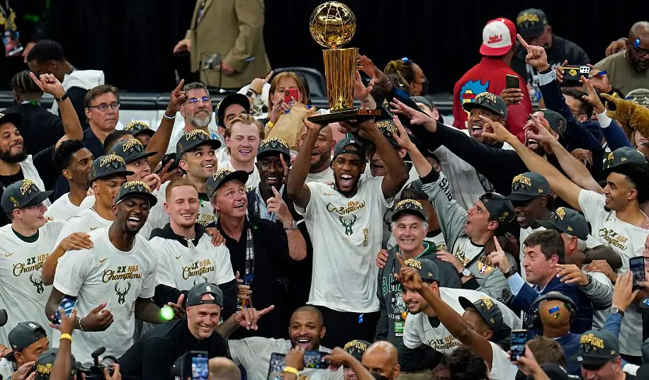 «Милуоки Бакс» станут первыми чемпионами НБА за пять лет, которые посетят Белый дом
