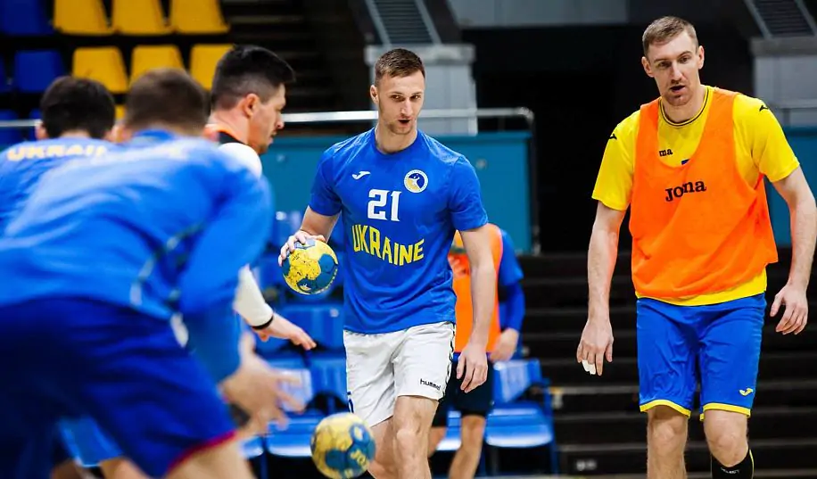 Сборная Украины назвала состав на матч против Фарерских островов