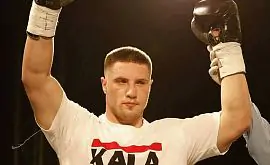 Украинский проспект Сиренко выиграл четвертый бой на профи-ринге