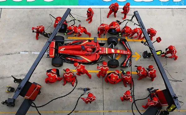Ferrari откажется от традиционного красного цвета