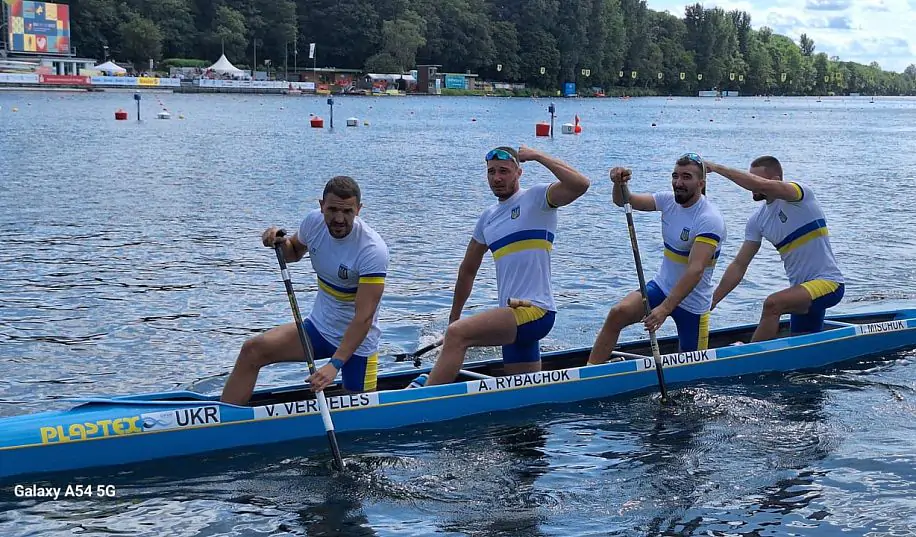 Украинский экипаж каноэ-четверки завоевал бронзу на ЧМ в Дуйсбурге
