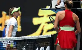«Вам все еще сложно это понять?». Цуренко не пожала руку Соболенко на Australian Open