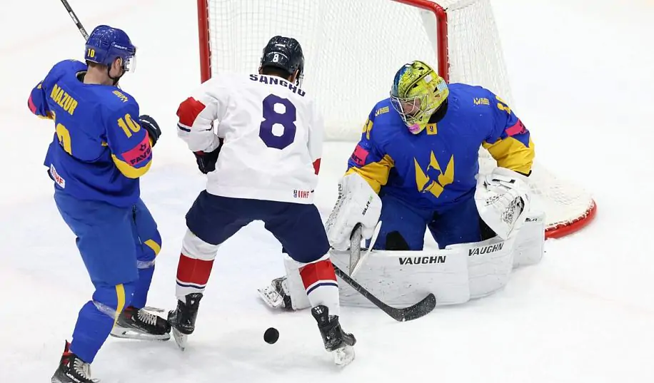 Сборная Украины по уверенной победе стартовала в квалификации на Олимпиаду