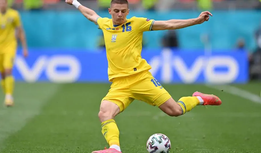 Миколенко розповів, на якій позиції може посилити збірну України