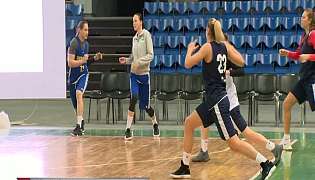 Тренировка женской сборной Украины перед матчем с Болгарией